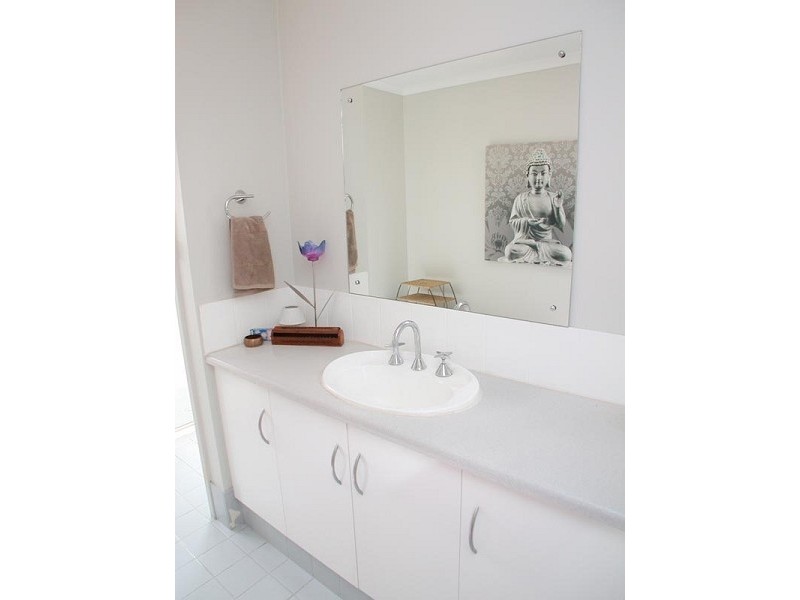 17 Ludgate Avenue, Trott Park SA 5158