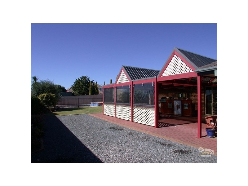 11 Kingshill Circuit, Onkaparinga Hills SA 5163