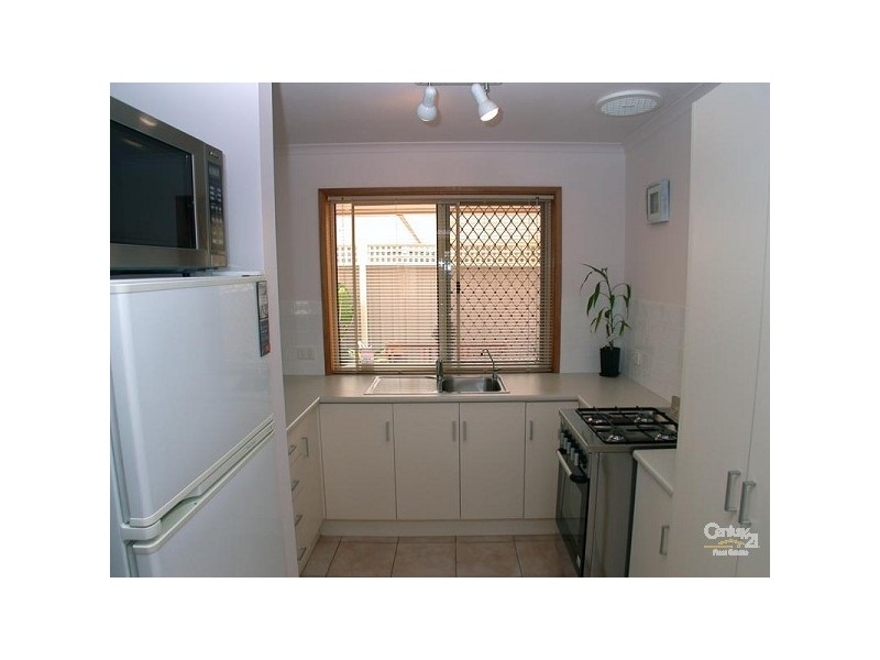 21 Mullen Close, Woodcroft SA 5162