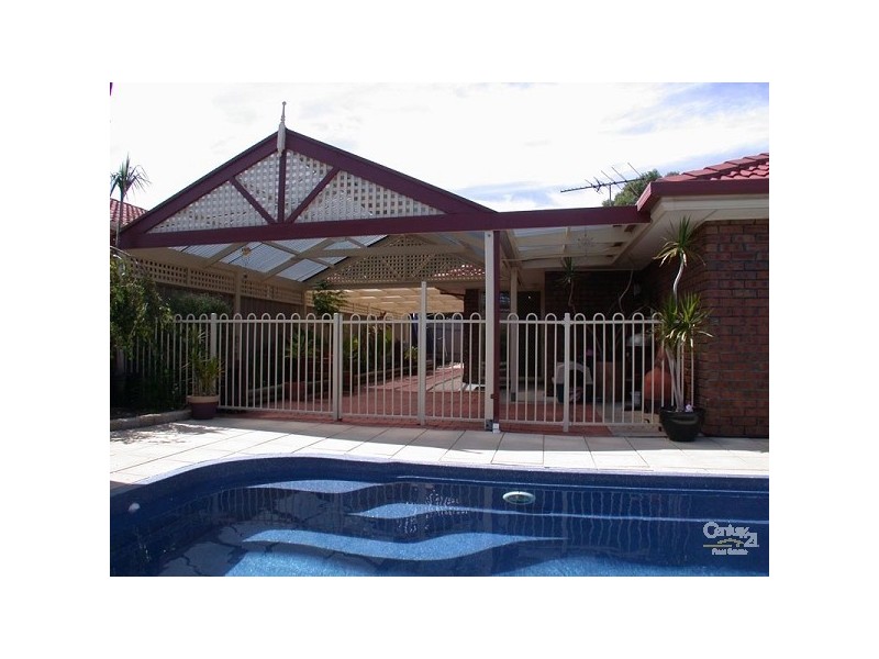 21 Mullen Close, Woodcroft SA 5162