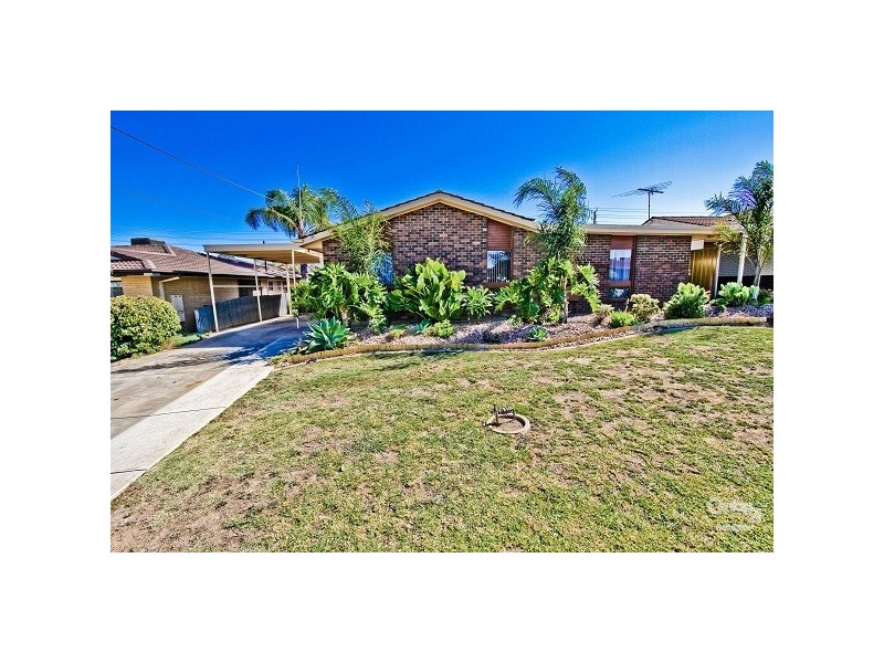 25 Emerald Road, Morphett Vale SA 5162