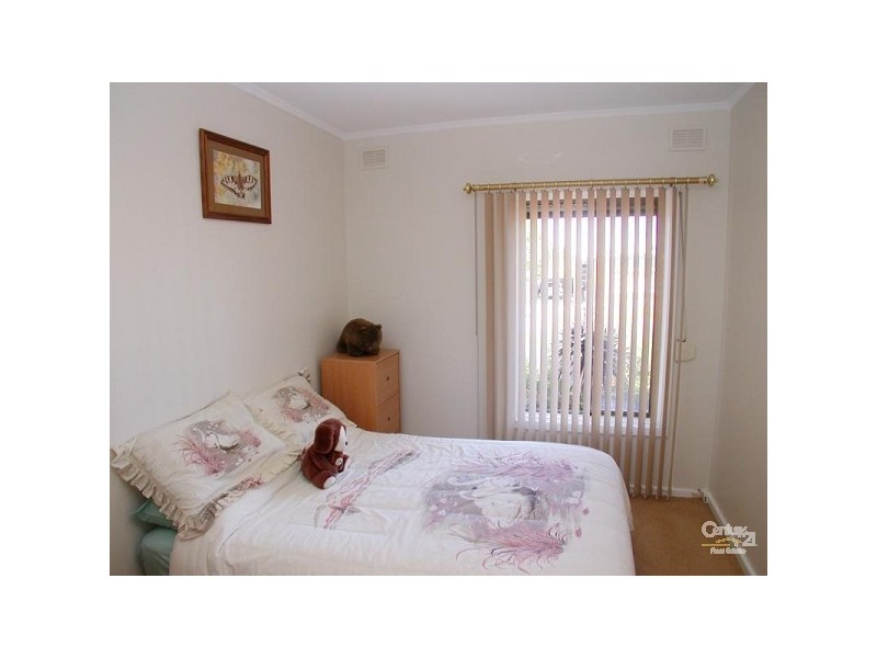 10 Uranna Street, O’sullivan Beach SA 5166