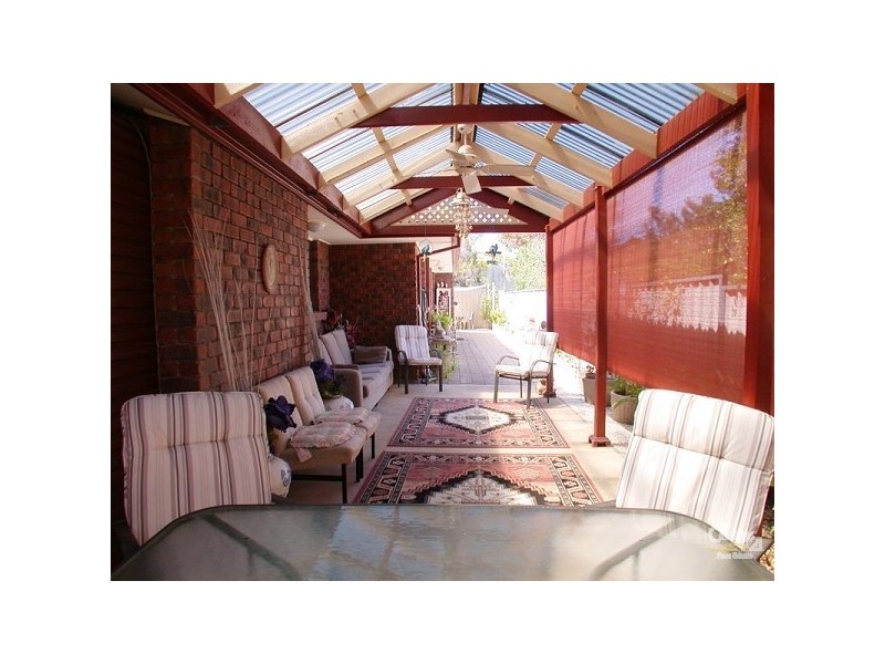 2 Maturin Avenue, Christies Beach SA 5165