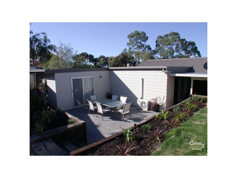 2 Dixie Ct, Happy Valley SA 5159
