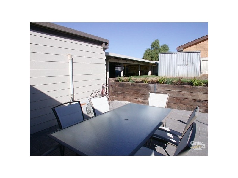 2 Dixie Ct, Happy Valley SA 5159