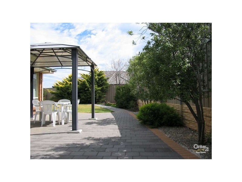 76 Grand Boulevard, Seaford Rise SA 5169