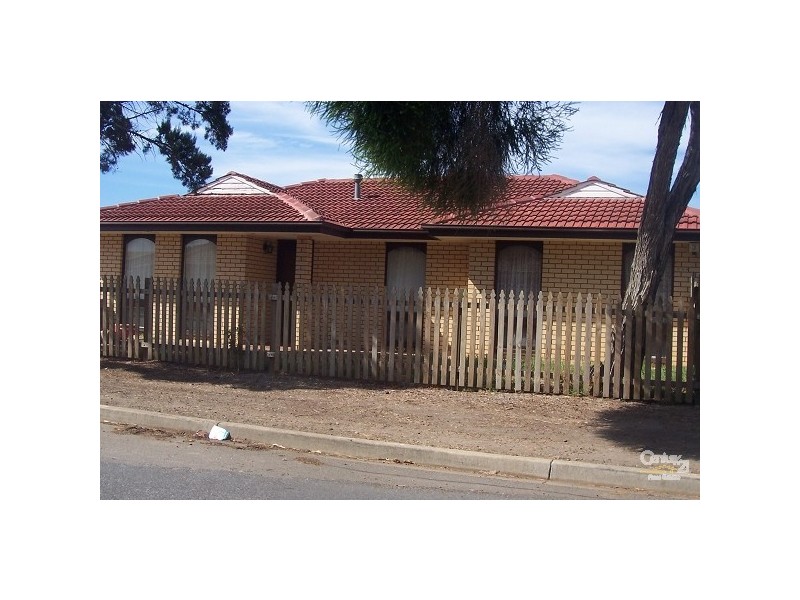 1 Matison Drive, Morphett Vale SA 5162
