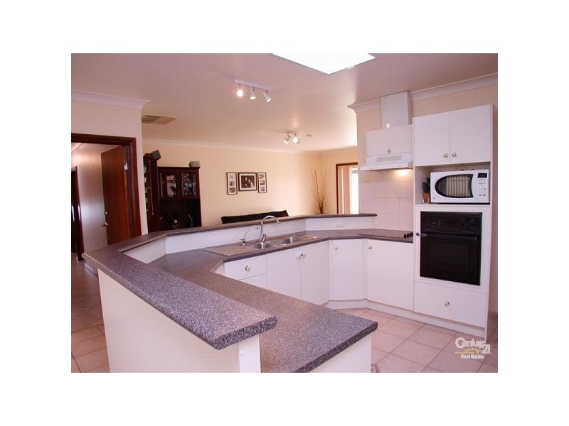 35A Foxfield Drive, Onkaparinga Hills SA 5163