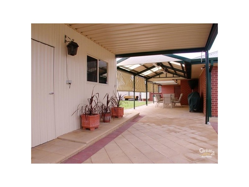 35A Foxfield Drive, Onkaparinga Hills SA 5163