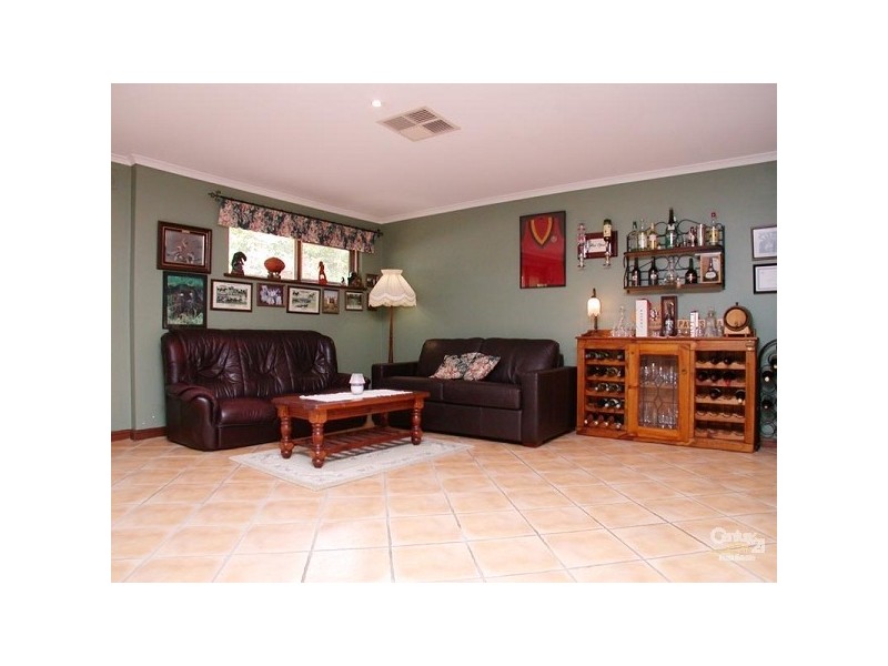 2 Golflands View, Morphett Vale SA 5162