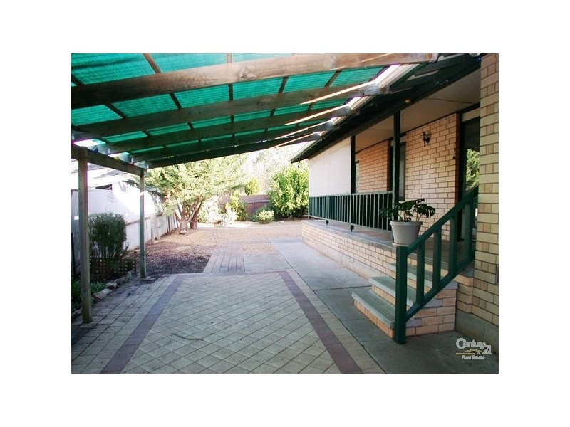 27 Flavian Crescent, Morphett Vale SA 5162