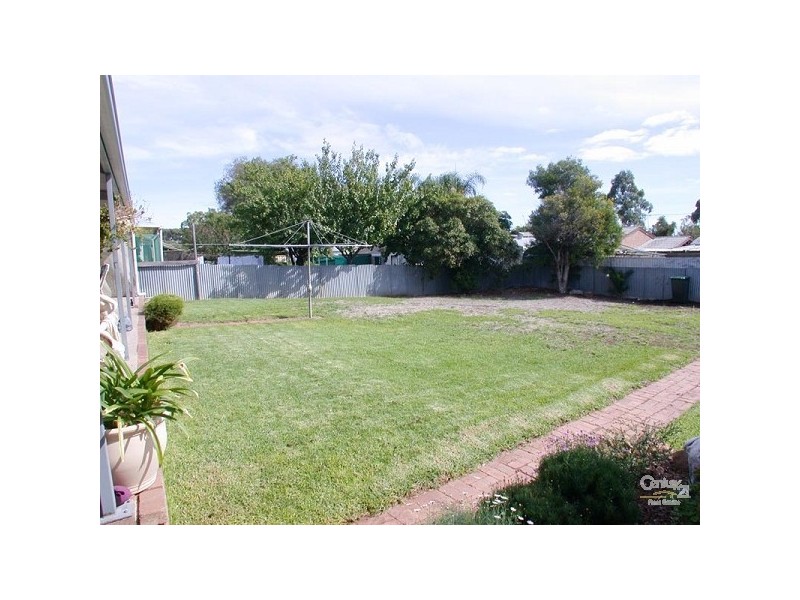 19 Stirling Drive, Morphett Vale SA 5162