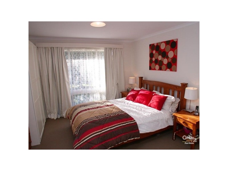 5 Richardson Crescent, Morphett Vale SA 5162