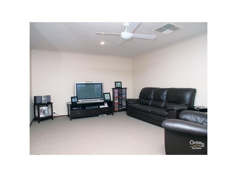 8 Sims Court, Old Reynella SA 5161