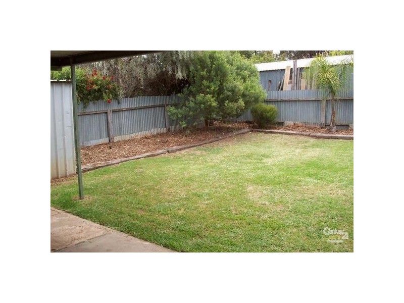 13 Eustace Crescent, Christie Downs SA 5164
