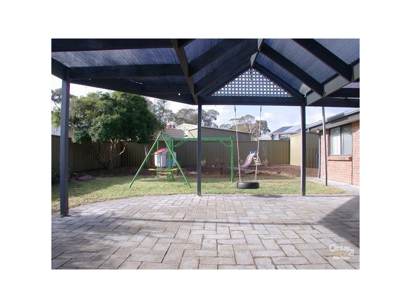 30 Baudin Street, Woodcroft SA 5162