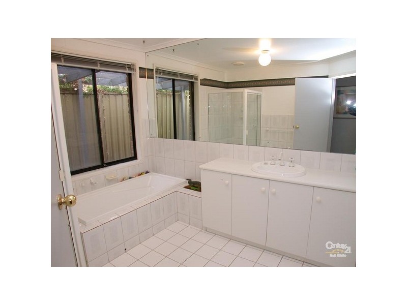 30 Baudin Street, Woodcroft SA 5162