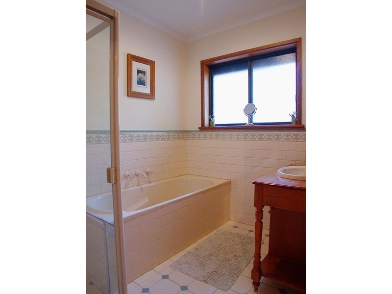 1 Hillcrest Place, O’halloran Hill SA 5158