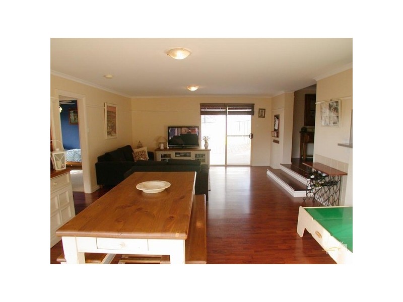 17 Liza Road, Happy Valley SA 5159
