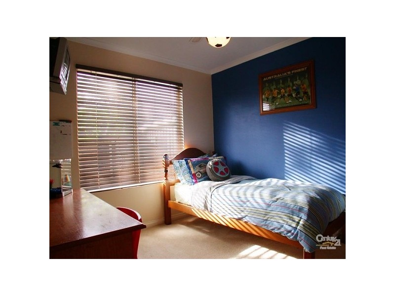 17 Liza Road, Happy Valley SA 5159