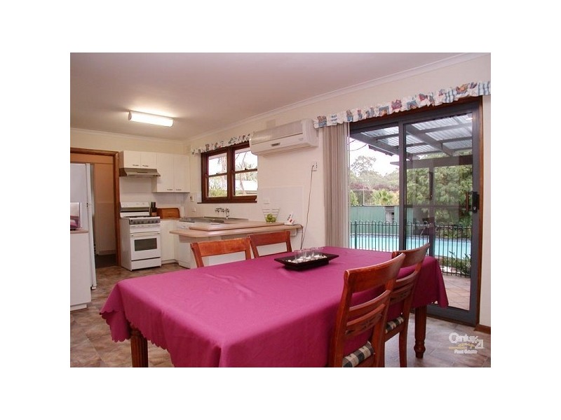 5 Greenwillow Crescent, Happy Valley SA 5159