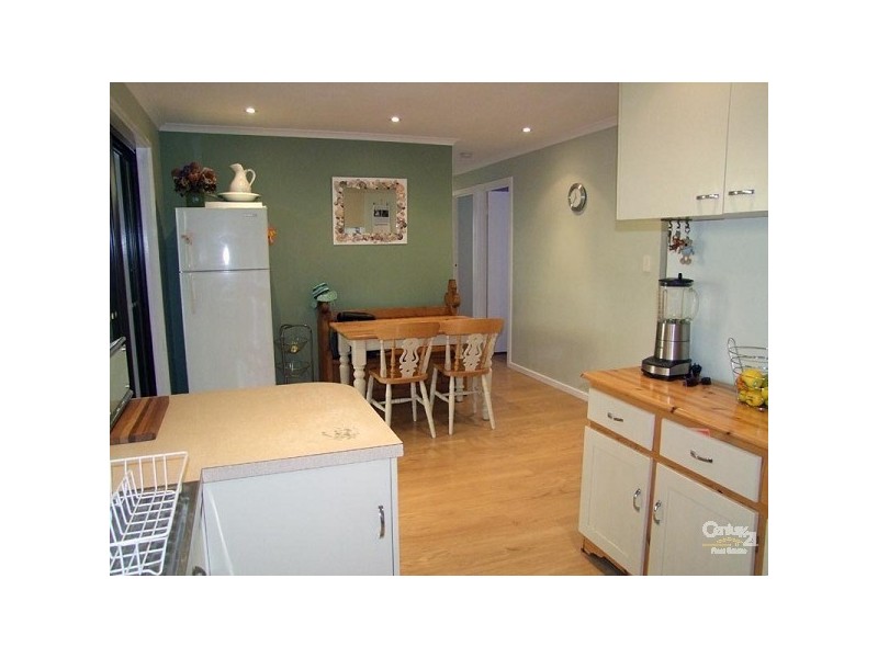 7 Emanuel Court, Christie Downs SA 5164