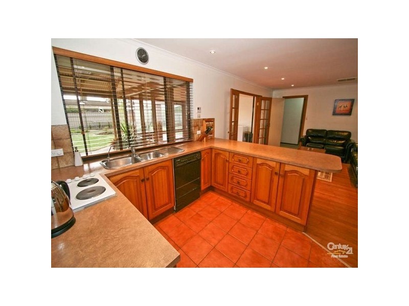 12 Richards Drive, Morphett Vale SA 5162