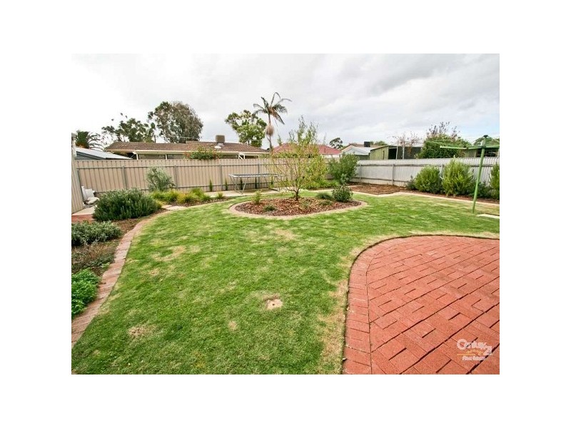 12 Richards Drive, Morphett Vale SA 5162