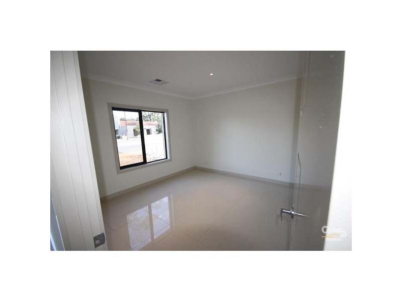 9 Trott Grove, Oaklands Park SA 5046