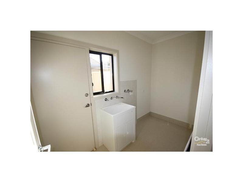 9 Trott Grove, Oaklands Park SA 5046