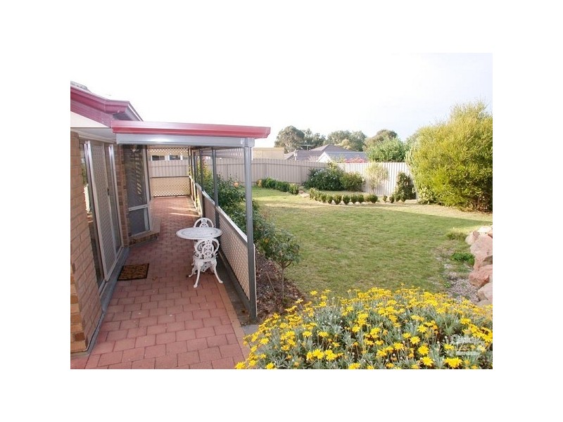 11 Grand Boulevard, Seaford Rise SA 5169