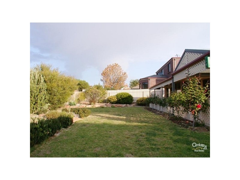 11 Grand Boulevard, Seaford Rise SA 5169