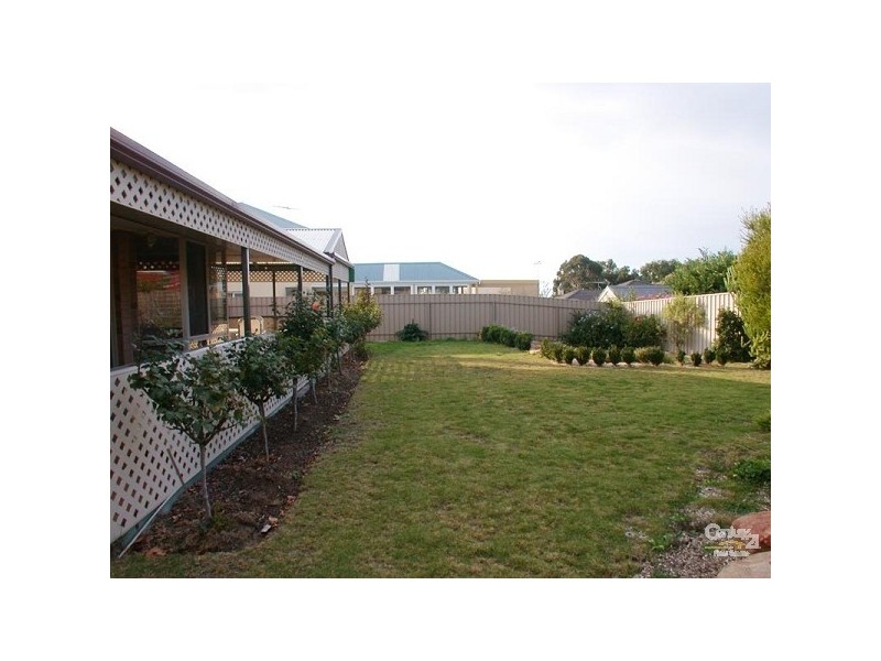 11 Grand Boulevard, Seaford Rise SA 5169