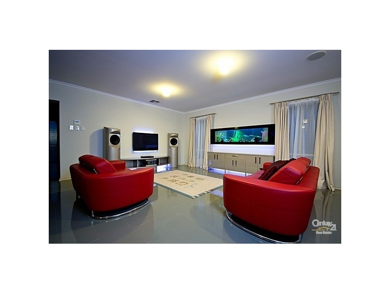 51 Elizabeth Crescent, Hallett Cove SA 5158