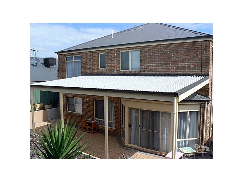 51 Elizabeth Crescent, Hallett Cove SA 5158