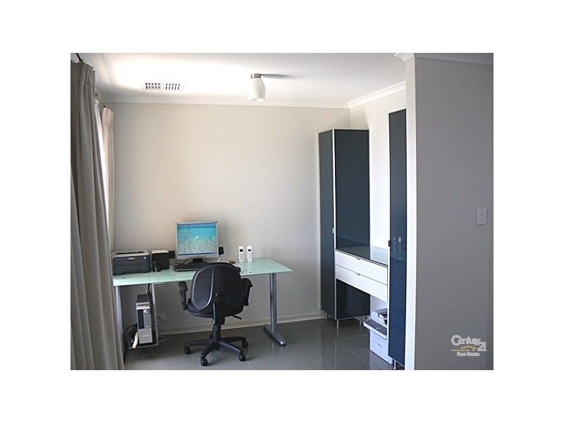 51 Elizabeth Crescent, Hallett Cove SA 5158