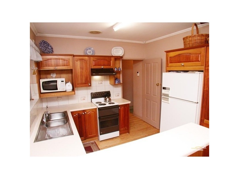 83 Daveys Road, Flagstaff Hill SA 5159