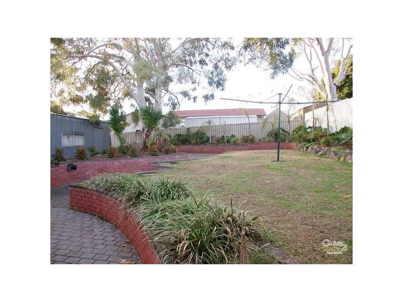 11 Riordan Street, Morphett Vale SA 5162