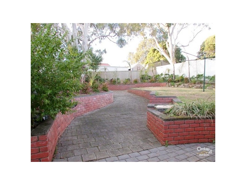 11 Riordan Street, Morphett Vale SA 5162