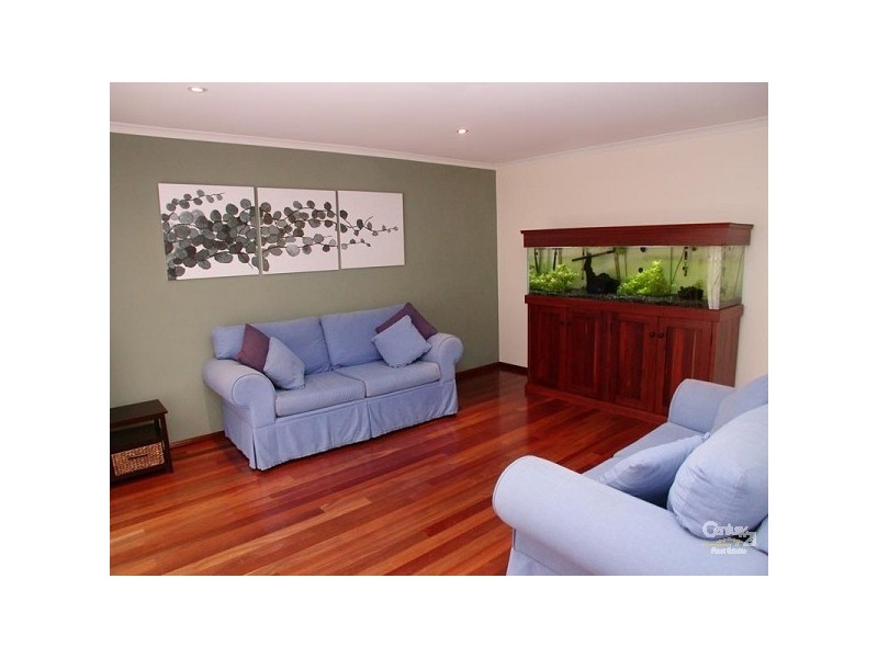 30 Lancing Court, Huntfield Heights SA 5163