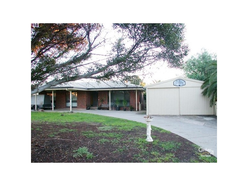 3 England Avenue, Port Noarlunga SA 5167