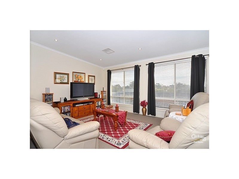 3 Dover Street, Aldinga Beach SA 5173