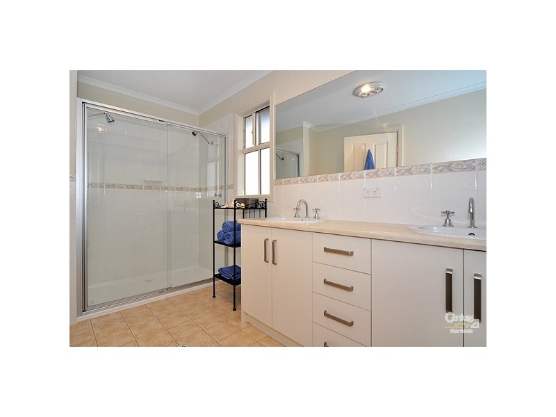 3 Dover Street, Aldinga Beach SA 5173