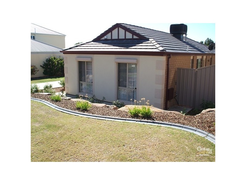 11 Grand Boulevard, Seaford Rise SA 5169