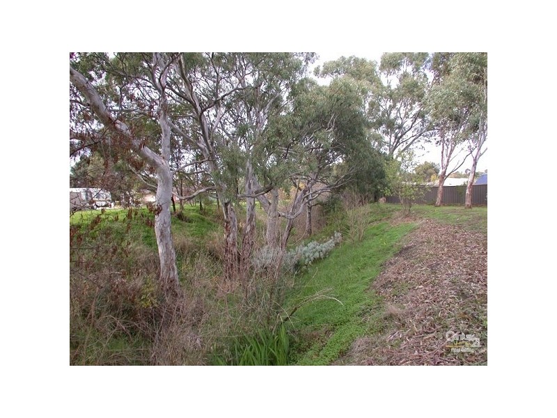 5 Montrose Ct, Onkaparinga Hills SA 5163
