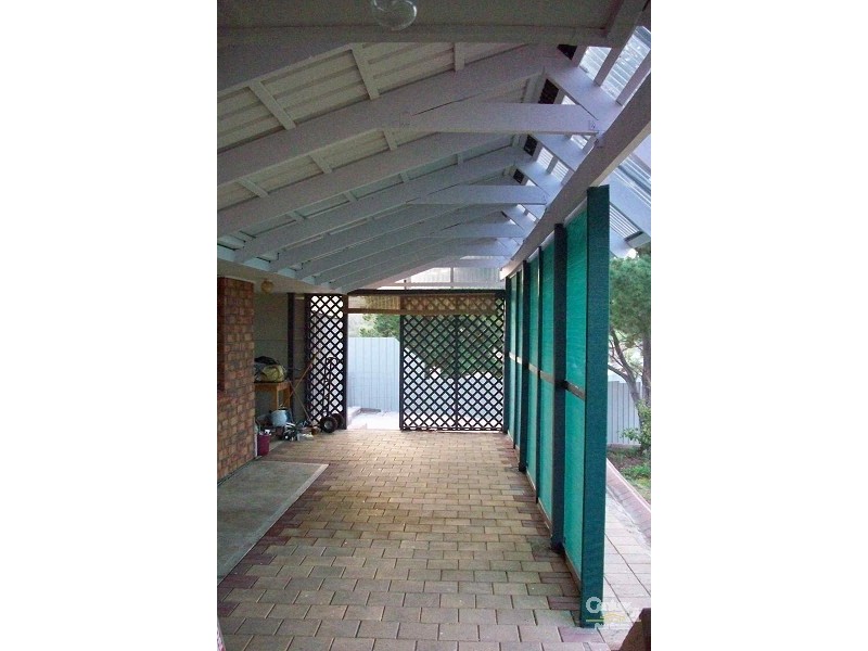 6 Emmanuel Court, Christie Downs SA 5164