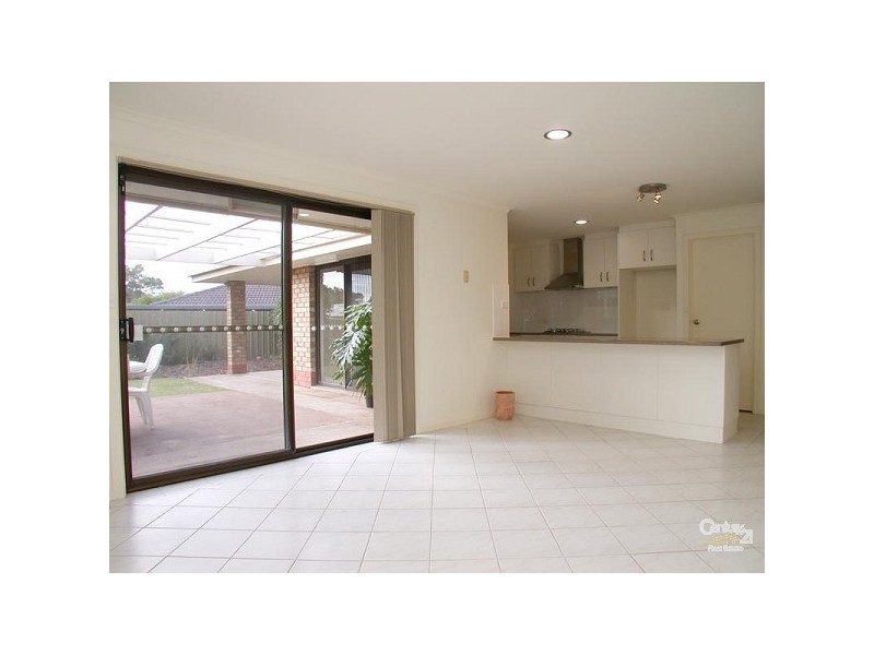 30 Kerrin Avenue, Morphett Vale SA 5162