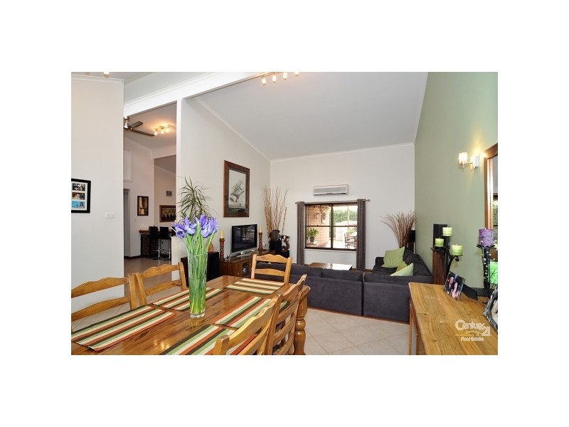 35 Domain Street, Moana SA 5169