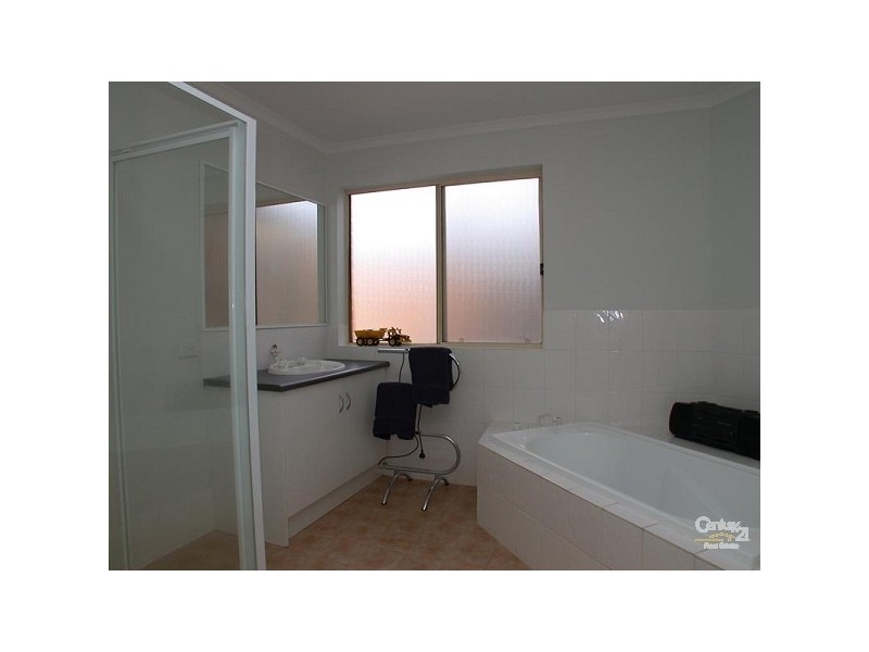 13 Mansfield Street, Noarlunga Downs SA 5168