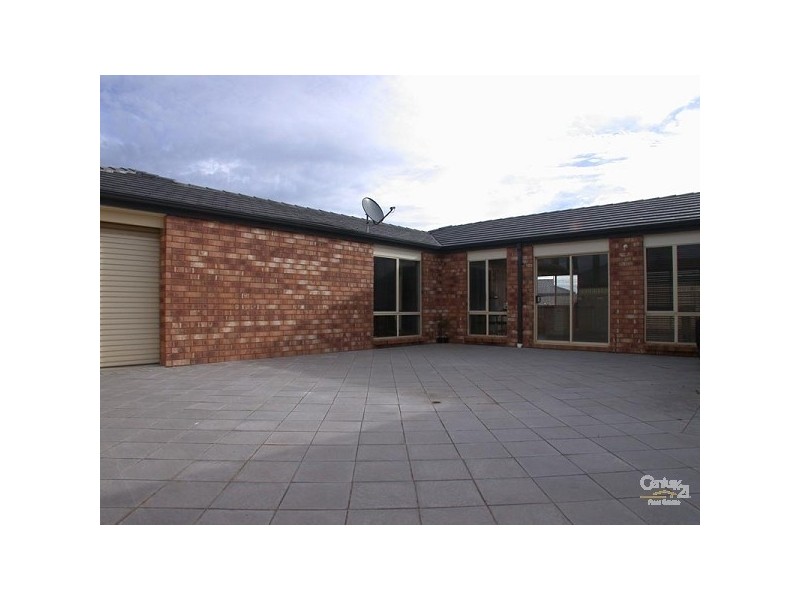 13 Mansfield Street, Noarlunga Downs SA 5168